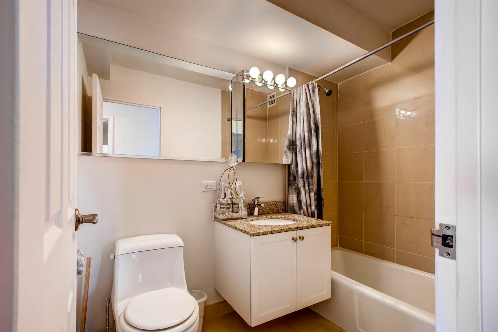 Global Luxury Suites At The Commonwealth Boston Dış mekan fotoğraf